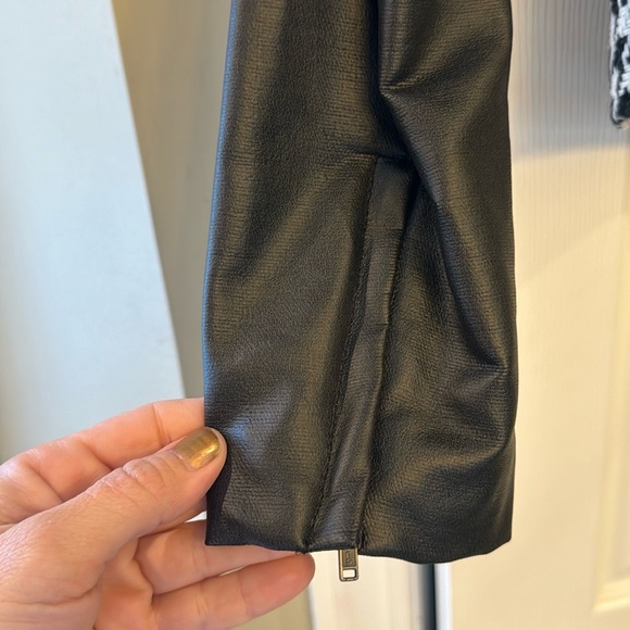 Faux leather and houndstooth jacket - Picture 6 of 9